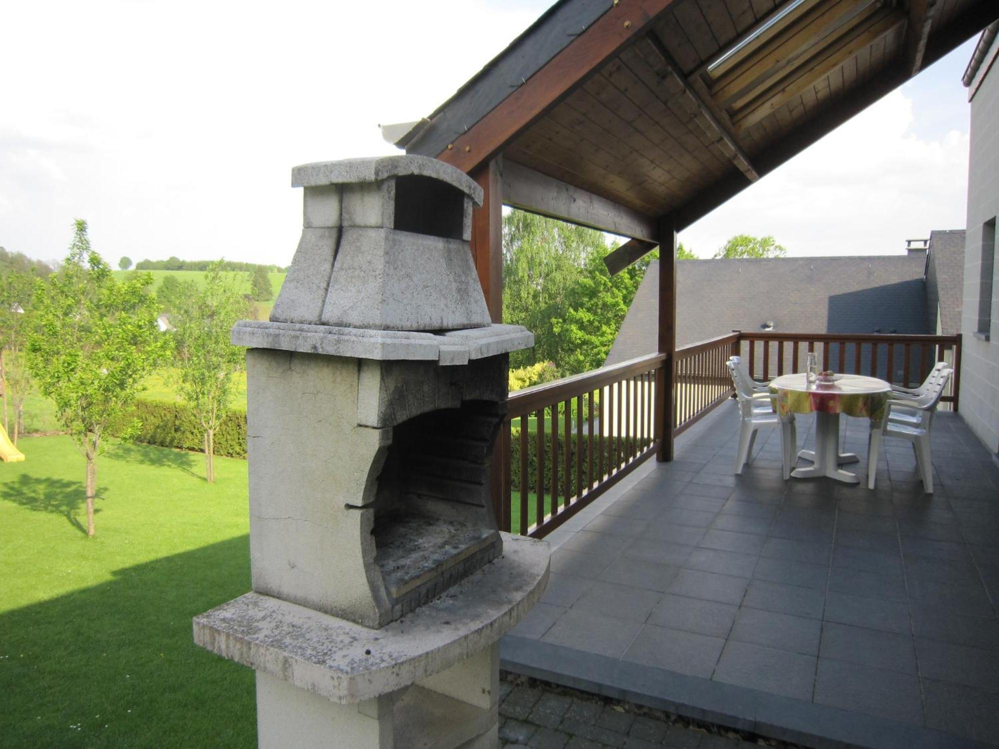 Contemporary Holiday Home In Houffalize With Private Garden מראה חיצוני תמונה