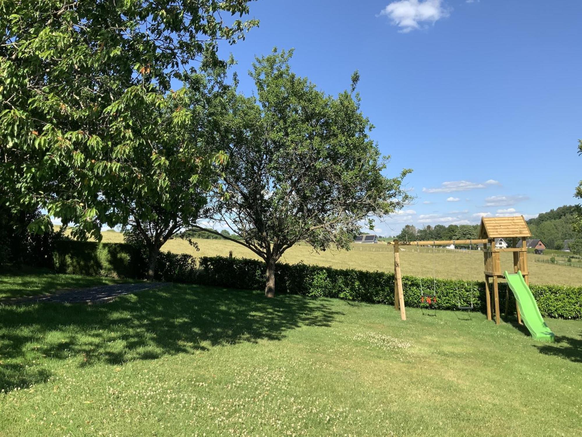 Contemporary Holiday Home In Houffalize With Private Garden מראה חיצוני תמונה