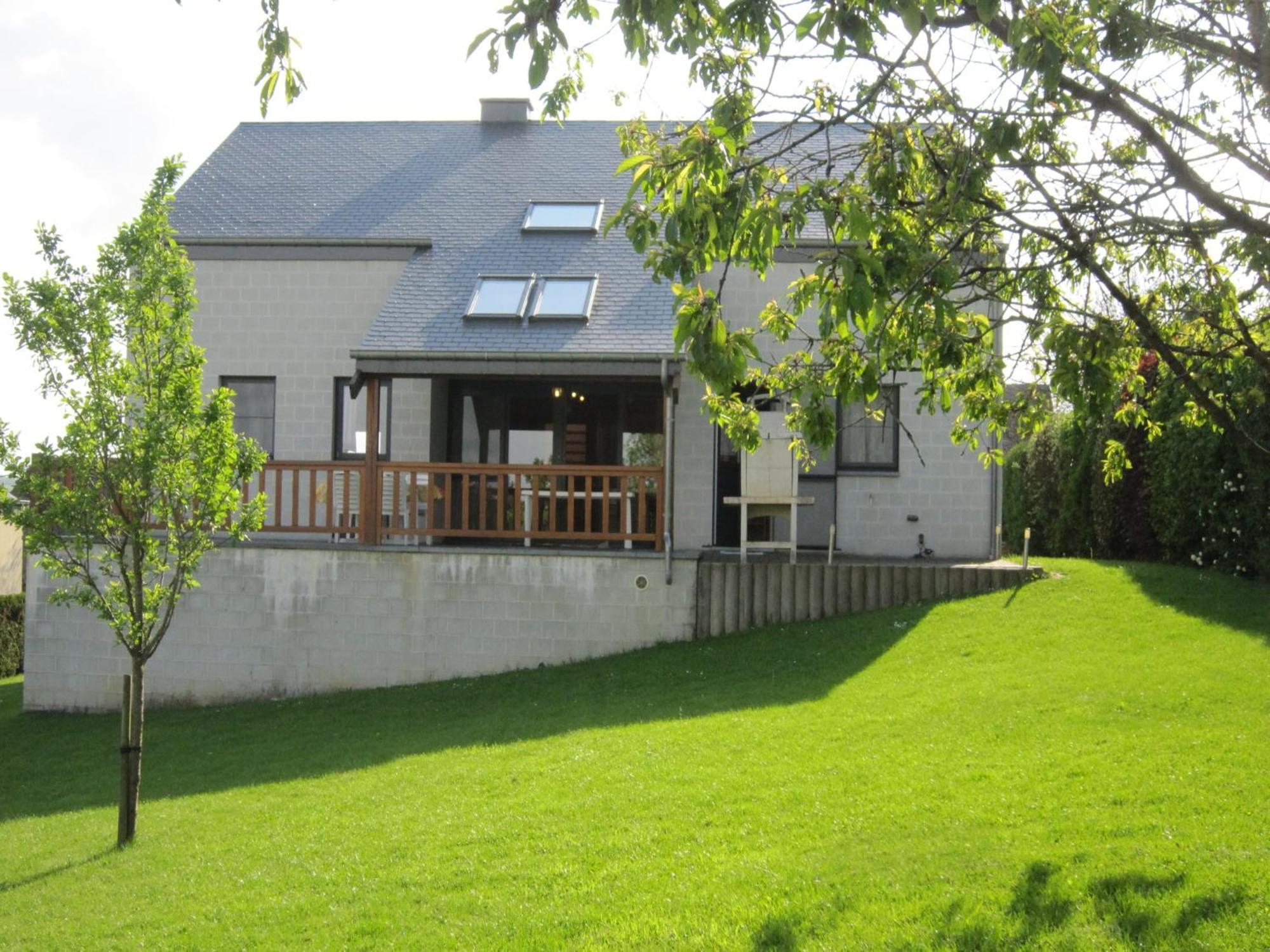 Contemporary Holiday Home In Houffalize With Private Garden מראה חיצוני תמונה